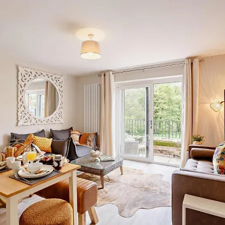 Holiday home Claro Mews Gem *