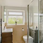 Claro Mews Gem Holiday home